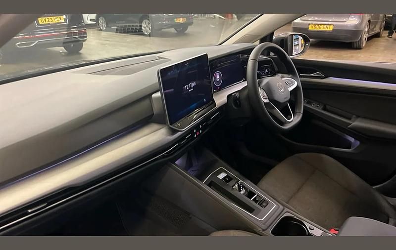 New VW Golf VIII Match 200 HP (147 kW) 2026 Grey Hatchback