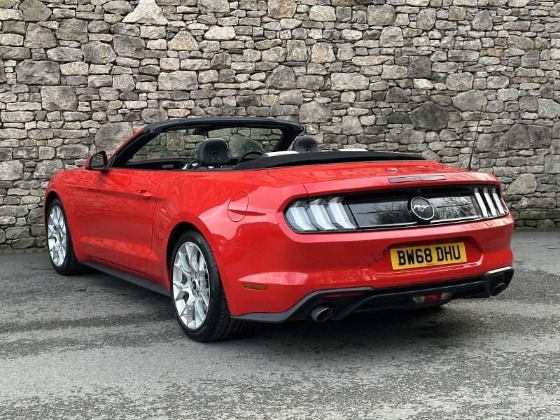Used Ford Mustang Convertible 285 HP (209 kW) 2018 Red Cabriolet