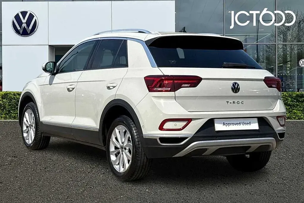 Used VW T-Roc Style 110 HP (80 kW) 2024 Grey SUV