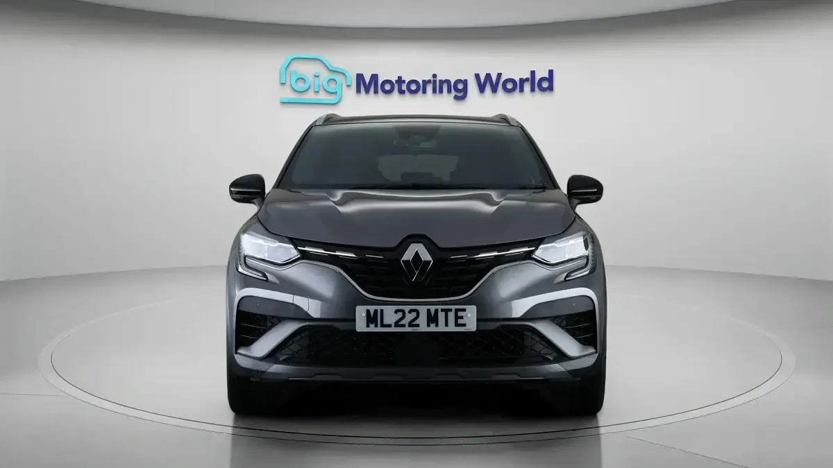 Second-hand Renault Captur RS Line 141 CP (103 kW) 2022 Gri SUV