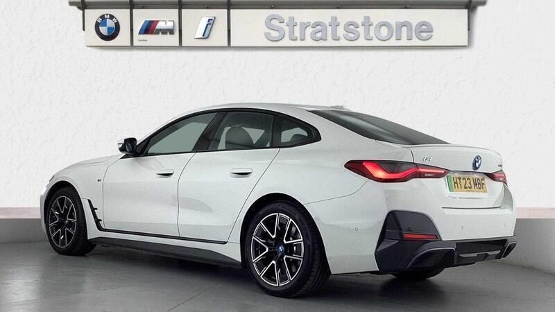 Used BMW i4 M Sport 246 kW (335 HP) 2023 White Sedan