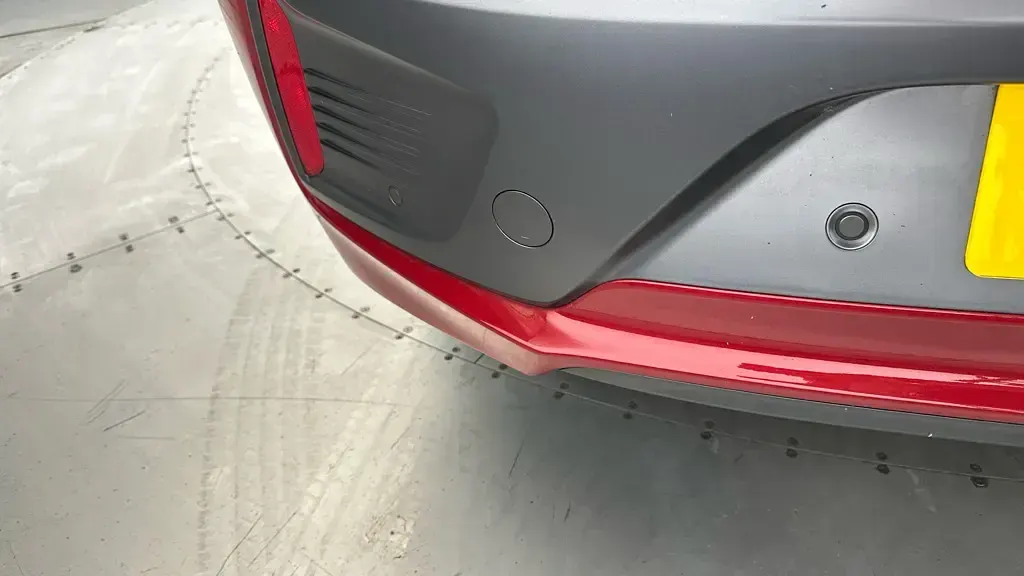 Used Hyundai Ioniq Premium SE 141 HP (103 kW) 2020 Red Hatchback
