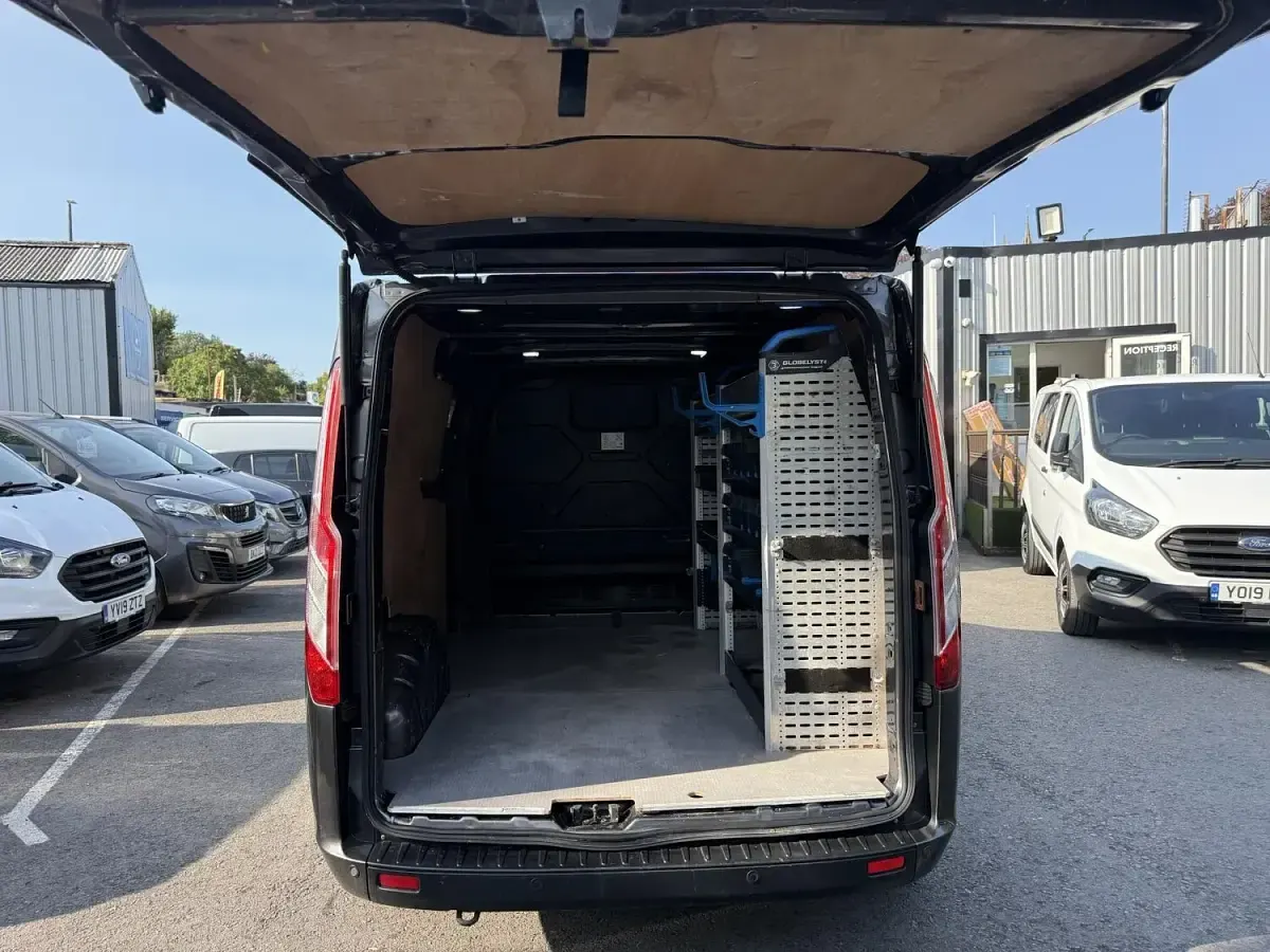 Used Ford Transit Custom Trend 130 HP (95 kW) 2022 Grey Van