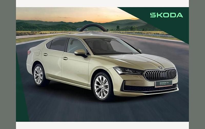 Yellow Used 2024 Skoda Superb SE L Hatchback | £29,990 (Expensive) - Image 1/4