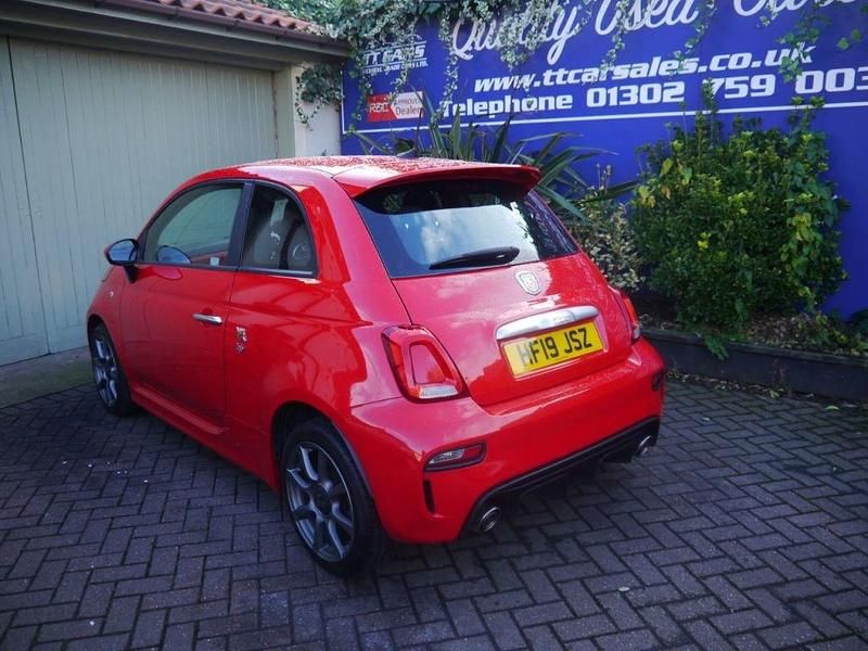 Used Abarth 595 145 HP (106 kW) 2019 Red Hatchback