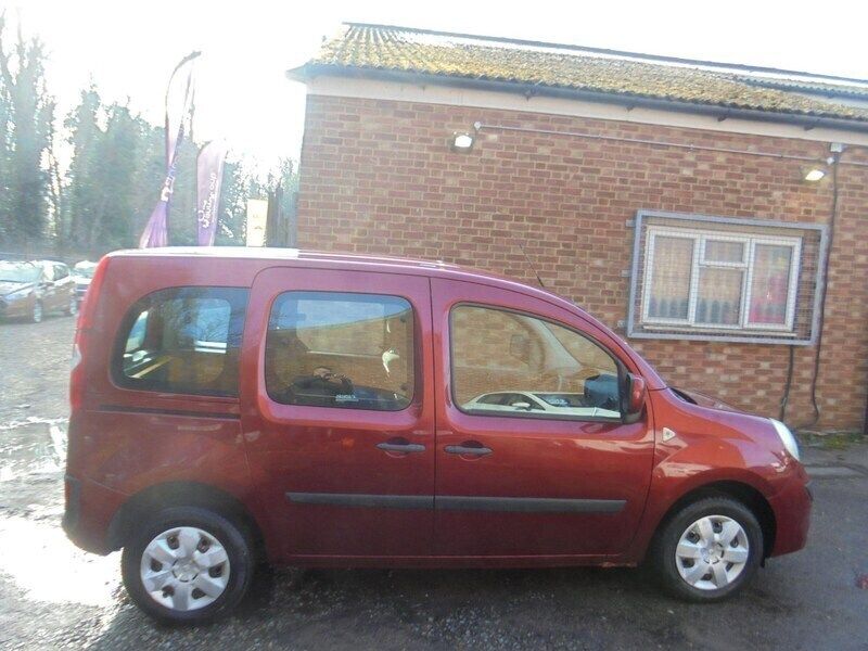 Image 4/4