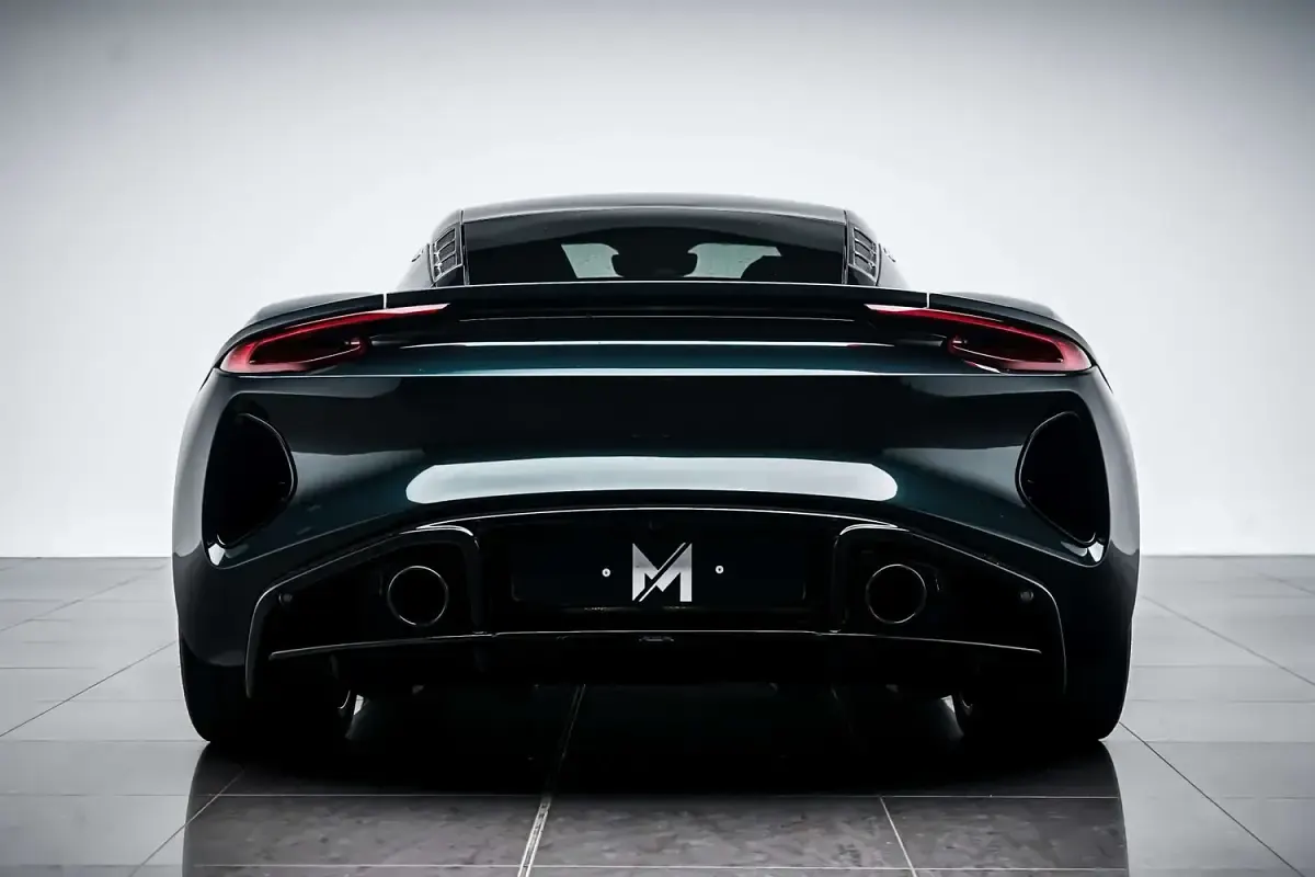 Used Lotus Emira 405 HP (297 kW) 2023 Green Coupe