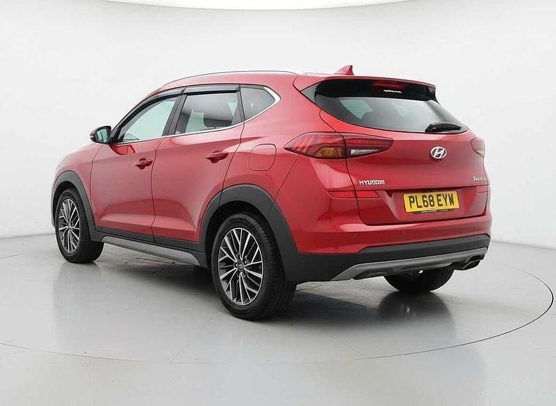 Used Hyundai Tucson Premium 177 HP (130 kW) 2019 Red SUV