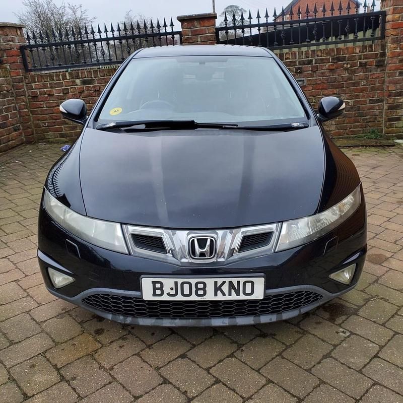Begagnad Honda Civic Sport 140 HK (102 kW) 2008 Svart Halvkombi