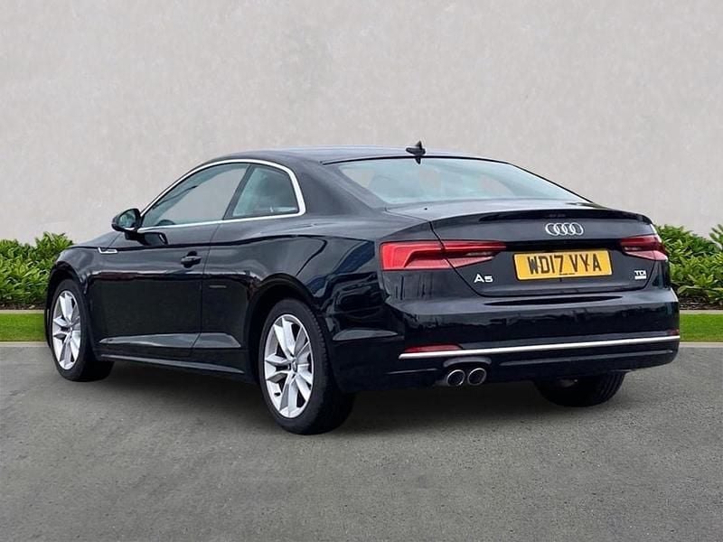 Begagnad Audi A5 Sport 190 HK (139 kW) 2017 Svart Sportkupé