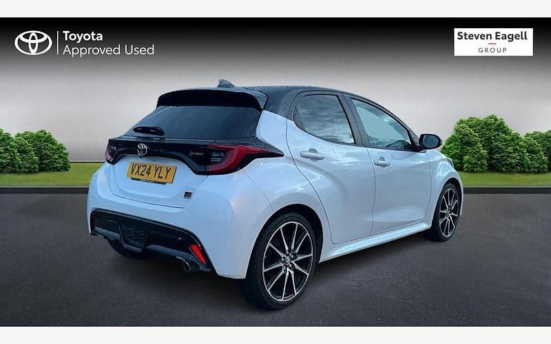 Used Toyota Yaris Hybrid Sport 131 HP (96 kW) 2026 Hatchback