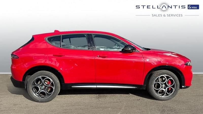 Used Alfa Romeo Tonale Ti 158 HP (116 kW) 2023 Red SUV