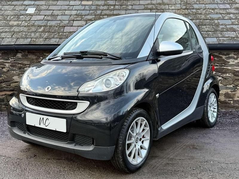 Used Smart ForTwo Coupé Passion 54 HP (39 kW) 2010 Black Coupe