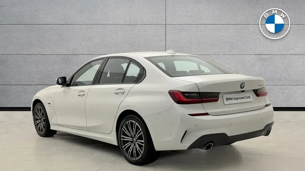 Used BMW 330e M Sport 288 HP (211 kW) 2022 White