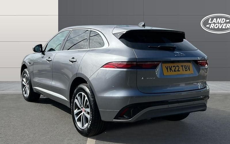 Usado Jaguar F-Pace R-Dynamic 204 CV (150 kW) 2024 SUV