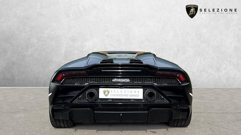 Used Lamborghini Huracán 610 HP (448 kW) 2023 Orange Cabriolet