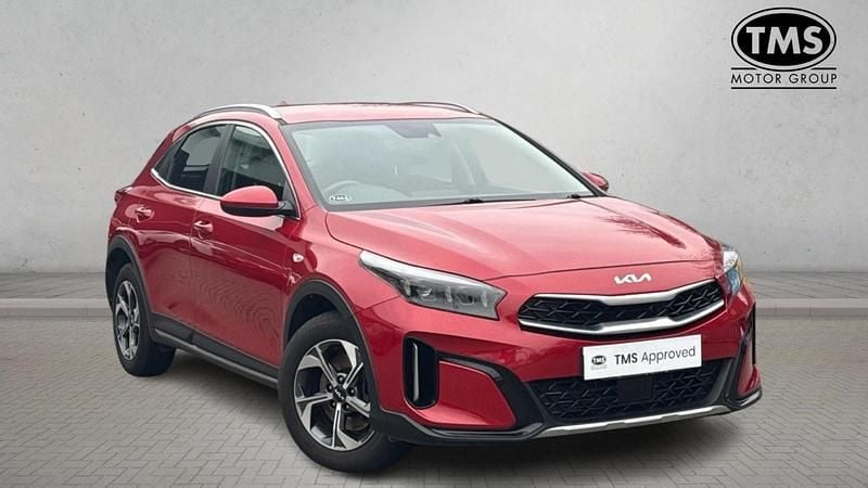 Red Used 2023 Kia XCeed SUV | £13,599 (Super price) - Image 1/4