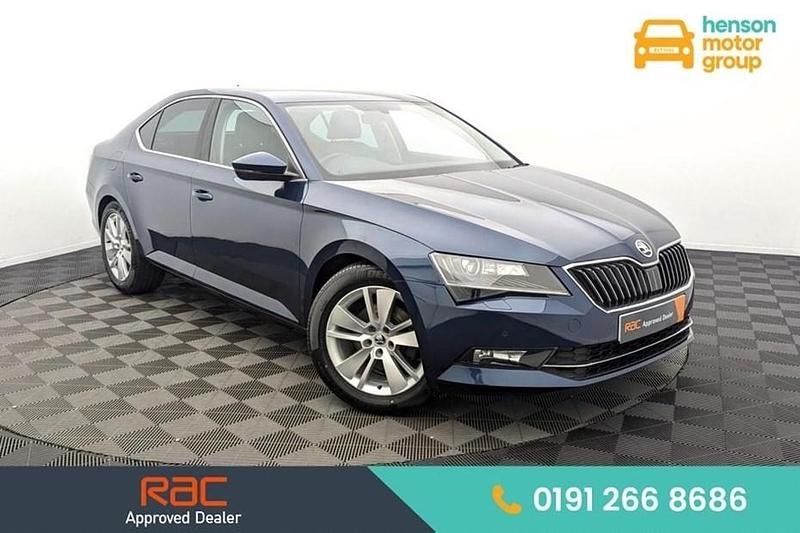 Blue Used 2019 Skoda Superb SE L Executive Hatchback | £8,999 (Fair price) - Image 1/1