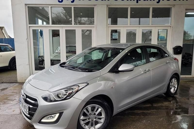 Silver Used 2015 Hyundai i30 SE Hatchback | £4,695 (Fair price) - Image 1/1