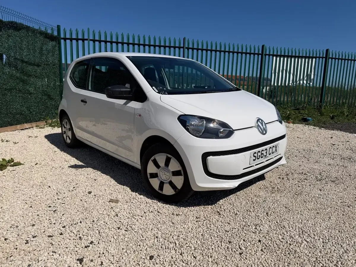 Begagnad VW up! take up! 2013 Vit Halvkombi