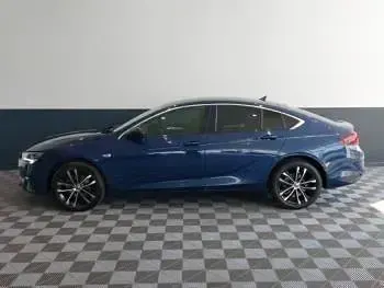Used Vauxhall Insignia Ultimate 2020 Blue Hatchback