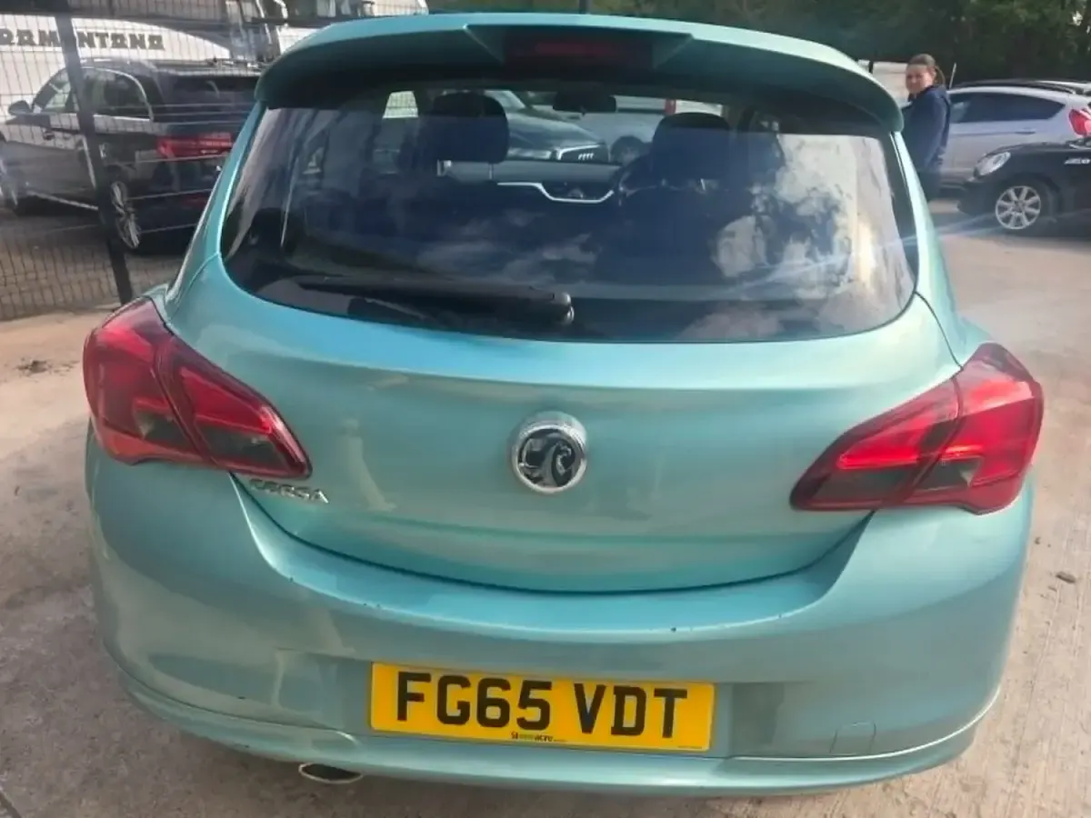 Usado Vauxhall Corsa Edition 2015 Verde Citadino