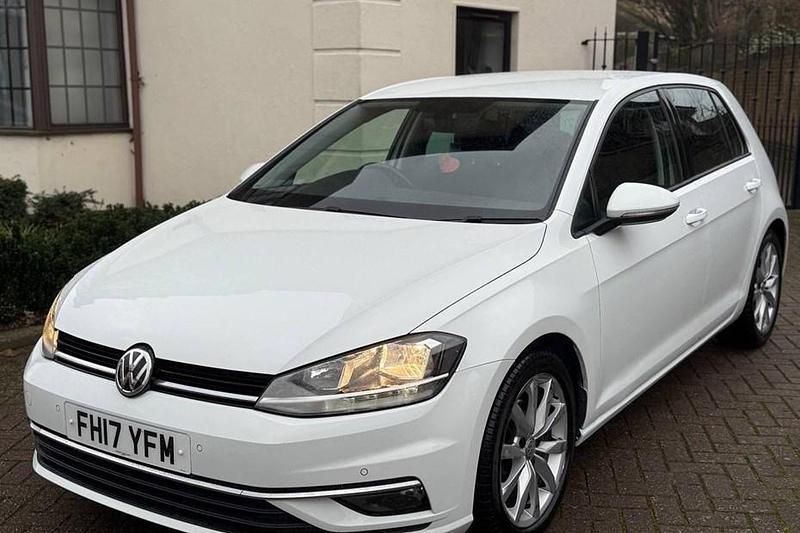 Used VW Golf VII GT 150 HP (110 kW) 2017 White Hatchback
