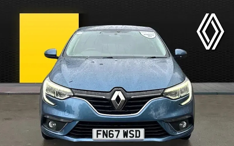 Gebraucht Renault Mégane IV Expression+ 131 PS (96 kW) 2017 Blau Kleinwagen
