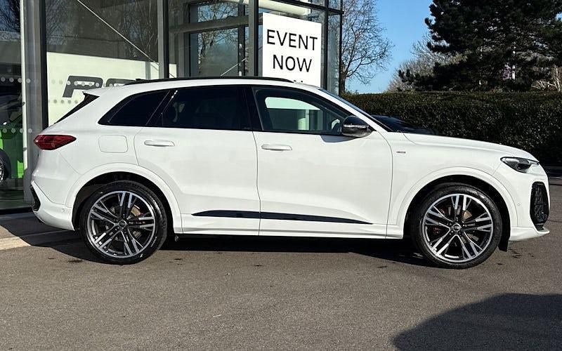 Used Audi Q5 Advanced 268 HP (197 kW) 2025 White SUV
