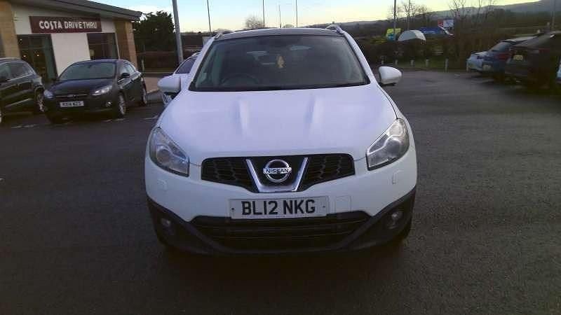 Used Nissan Qashqai Tekna 130 HP (95 kW) 2012 White SUV