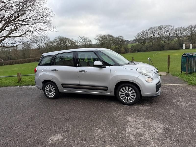 Used Fiat 500L Pop Star 85 HP (62 kW) 2014 Silver MPV