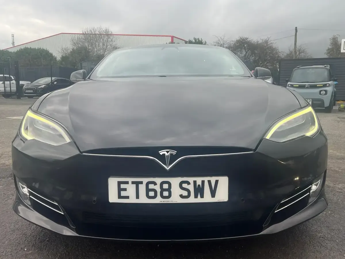 Used Tesla Model S 450 kW (613 HP) 2018 Black Hatchback