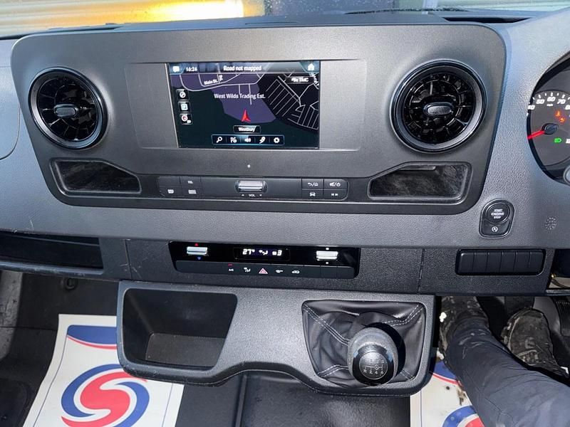 Used Mercedes Sprinter Progressive 2022 White Van
