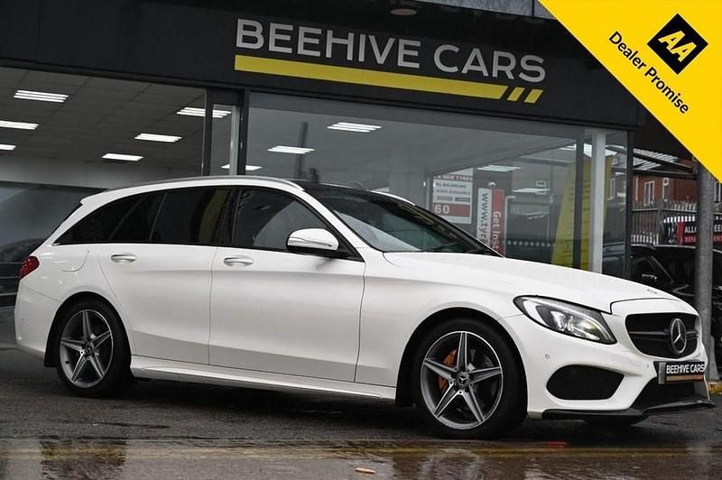 Used Mercedes C220 AMG Line Premium 170 HP (125 kW) 2015 White Estate