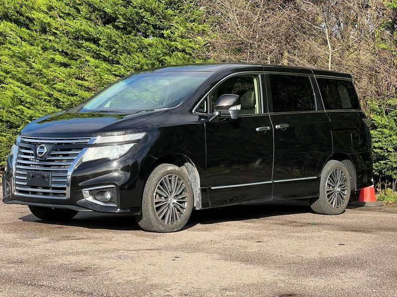 Used Nissan Elgrand S 2017 Black MPV