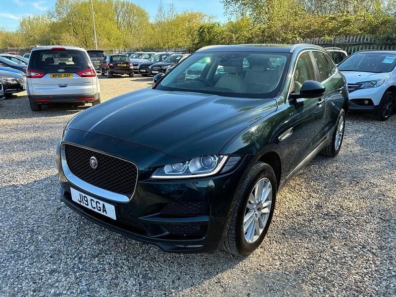 Used Jaguar F-Pace Prestige 180 HP (132 kW) 2016 Green SUV