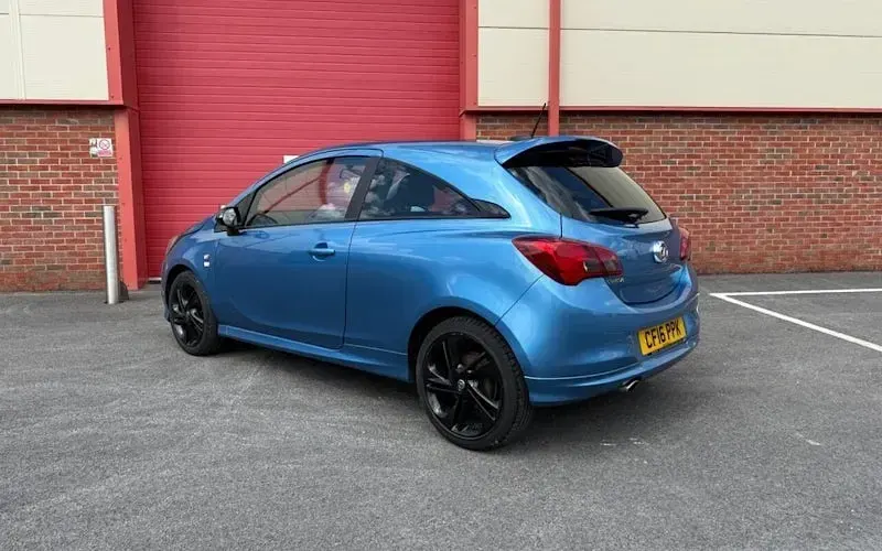 Used Vauxhall Corsa Edition 75 HP (55 kW) 2016 Blue Hatchback