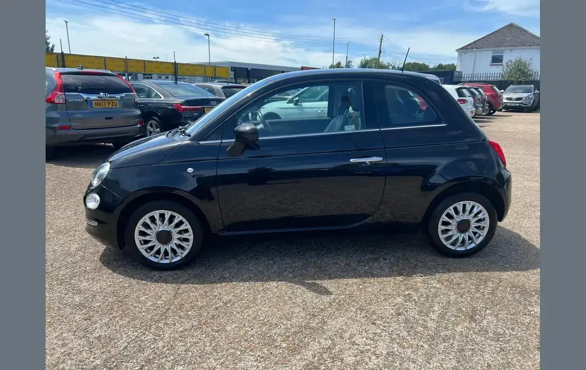 Used Fiat 500 Lounge 69 HP (50 kW) 2018 Black Hatchback