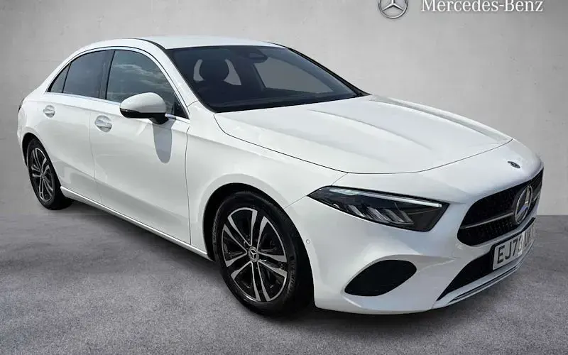 Used Mercedes A180 136 HP (100 kW) 2023 Sedan