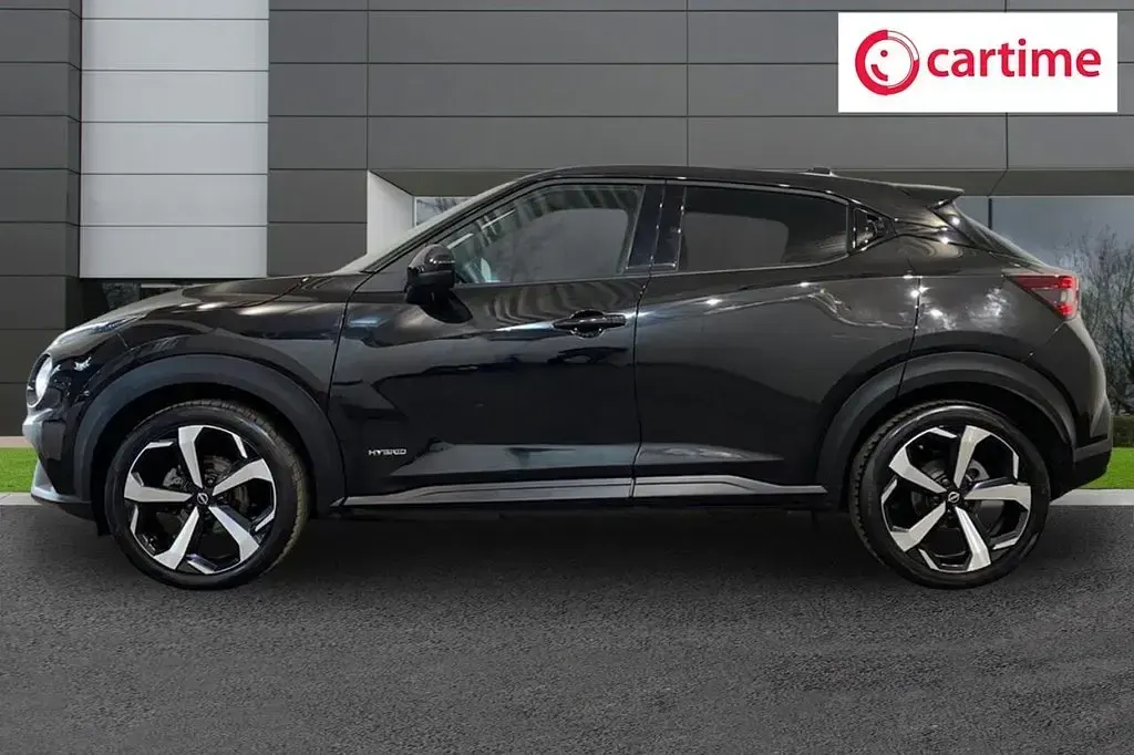 Used Nissan Juke Tekna 143 HP (105 kW) 2023 Black SUV