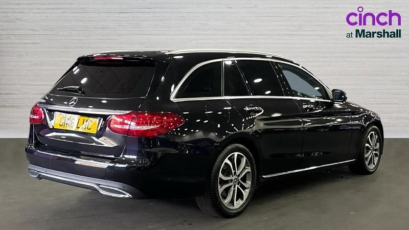 Used Mercedes C250 Premium 204 HP (150 kW) 2018 Black