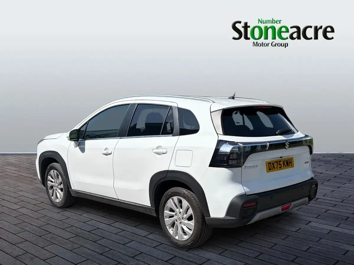 Used Suzuki SX4 2025 White Hatchback
