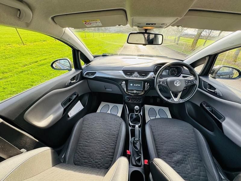Used Vauxhall Corsa 75 HP (55 kW) 2016 Black Hatchback