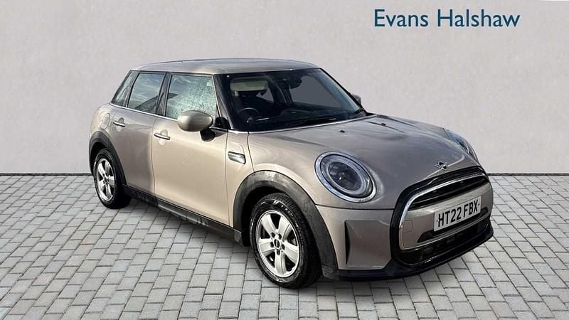 Grey Used 2022 Mini Cooper Classic Hatchback | £16,590 (Good price) - Image 1/4
