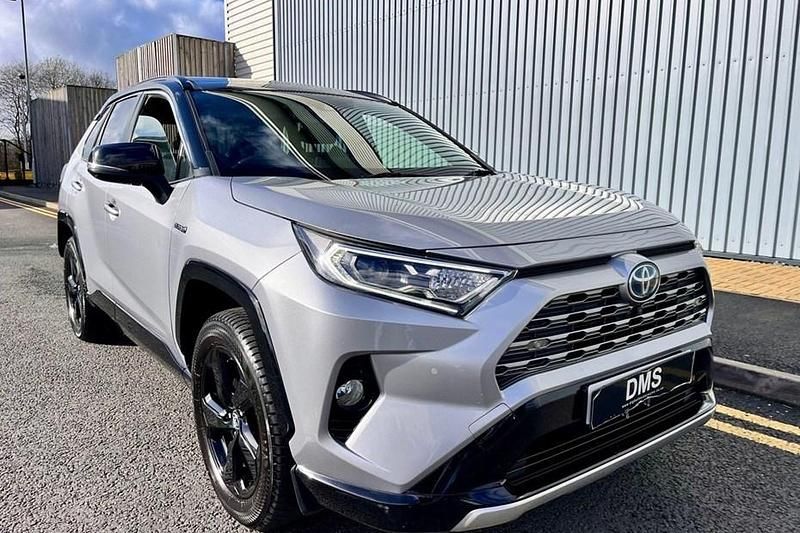 Used Toyota RAV4 Hybrid 2019 Silver SUV