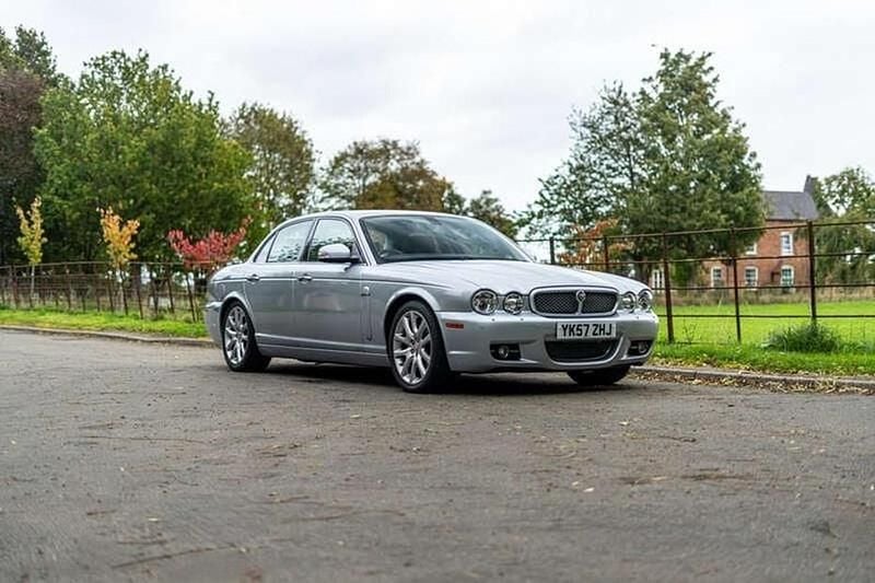 Silver Used 2007 Jaguar XJ Sovereign Sedan | £8,000 (Fair price) - Image 1/1