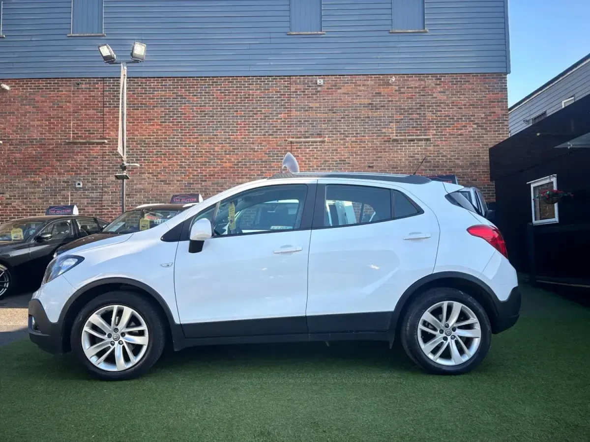 Używany Vauxhall Mokka S 115 KM (84 kW) 2016 Biały SUV