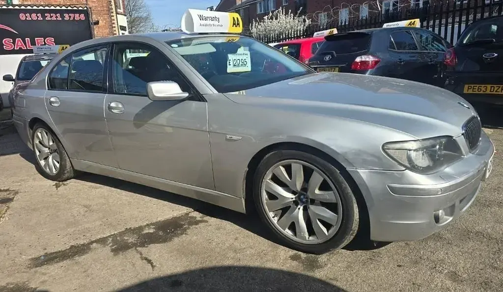 Used BMW 730 Sport Line 231 HP (169 kW) 2007 Silver Sedan