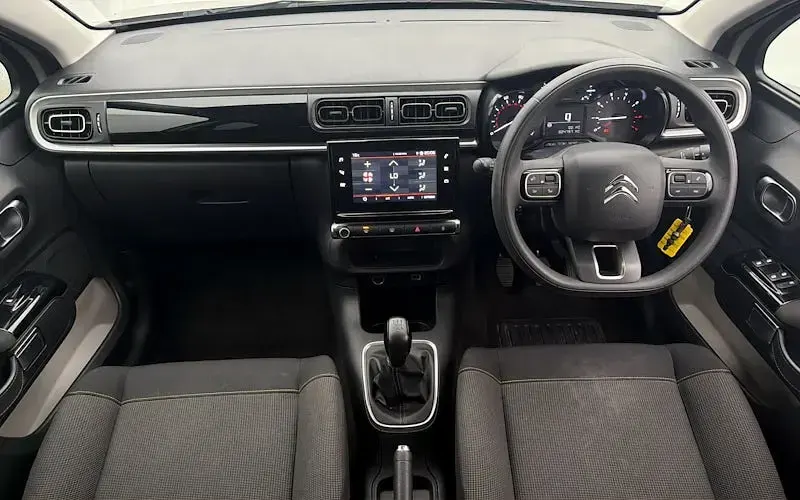 Used Citroën C3 PureTech 83 HP (61 kW) 2024 Grey Hatchback