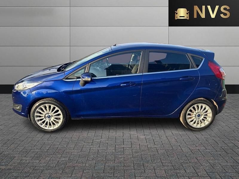 Used Ford Fiesta Titanium 2015 Blue Hatchback